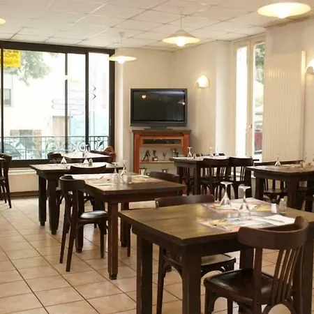 De France ホテル 3*