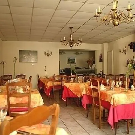 ホテル De France 3*