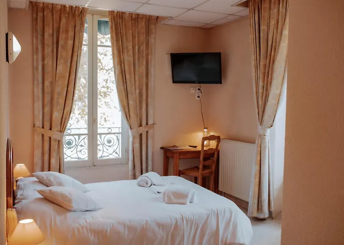 Hotel De France Chalabre