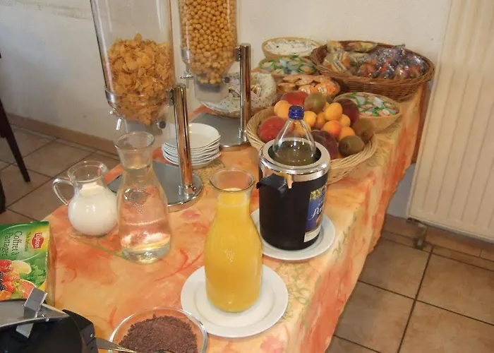 Hotel De France Chalabre
